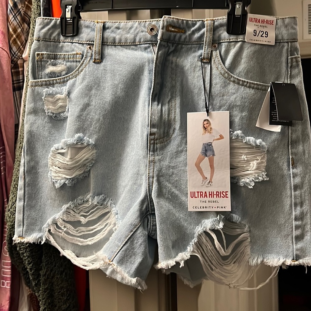 Stone washed denim distressed shorts